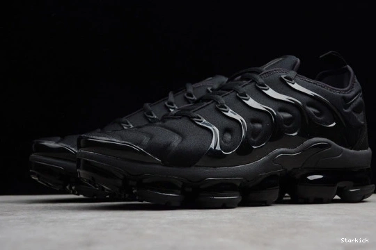 Plus 924453-004  Triple Nike VaporMax Air Black 1213
